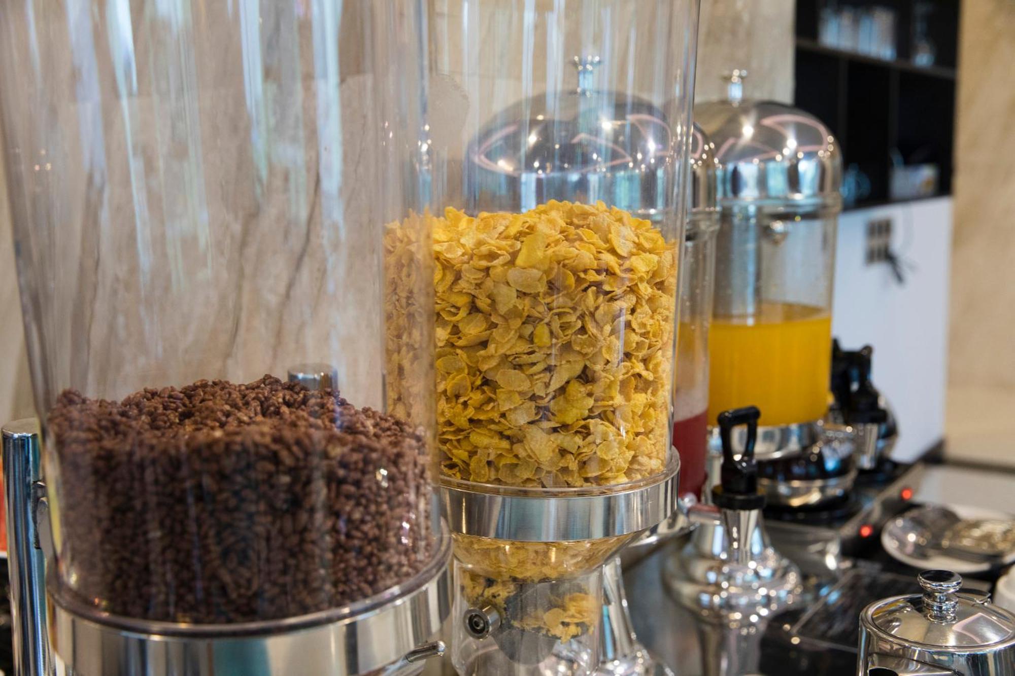 Meriton Hotel Nha Trang Zewnętrze zdjęcie