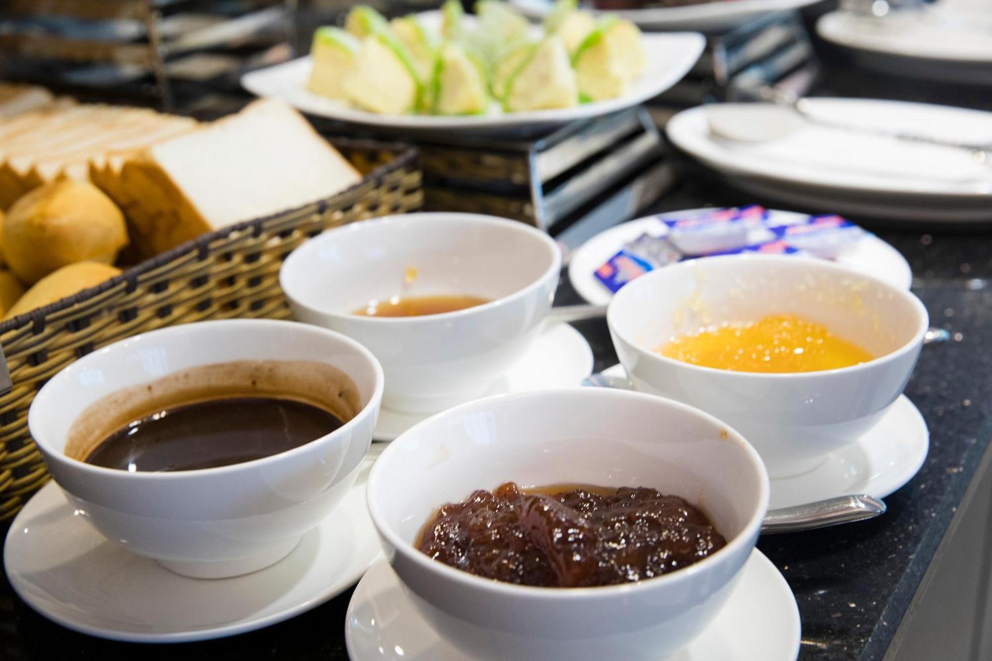 Meriton Hotel Nha Trang Zewnętrze zdjęcie