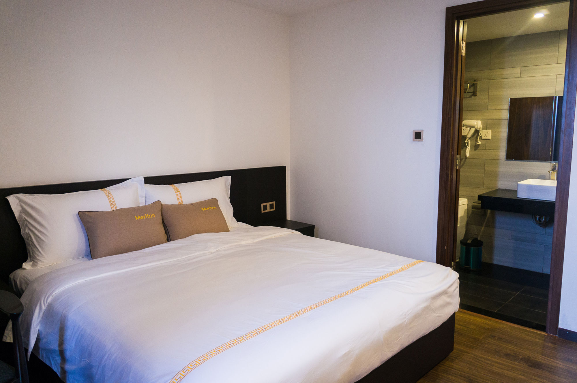 Meriton Hotel Nha Trang Zewnętrze zdjęcie